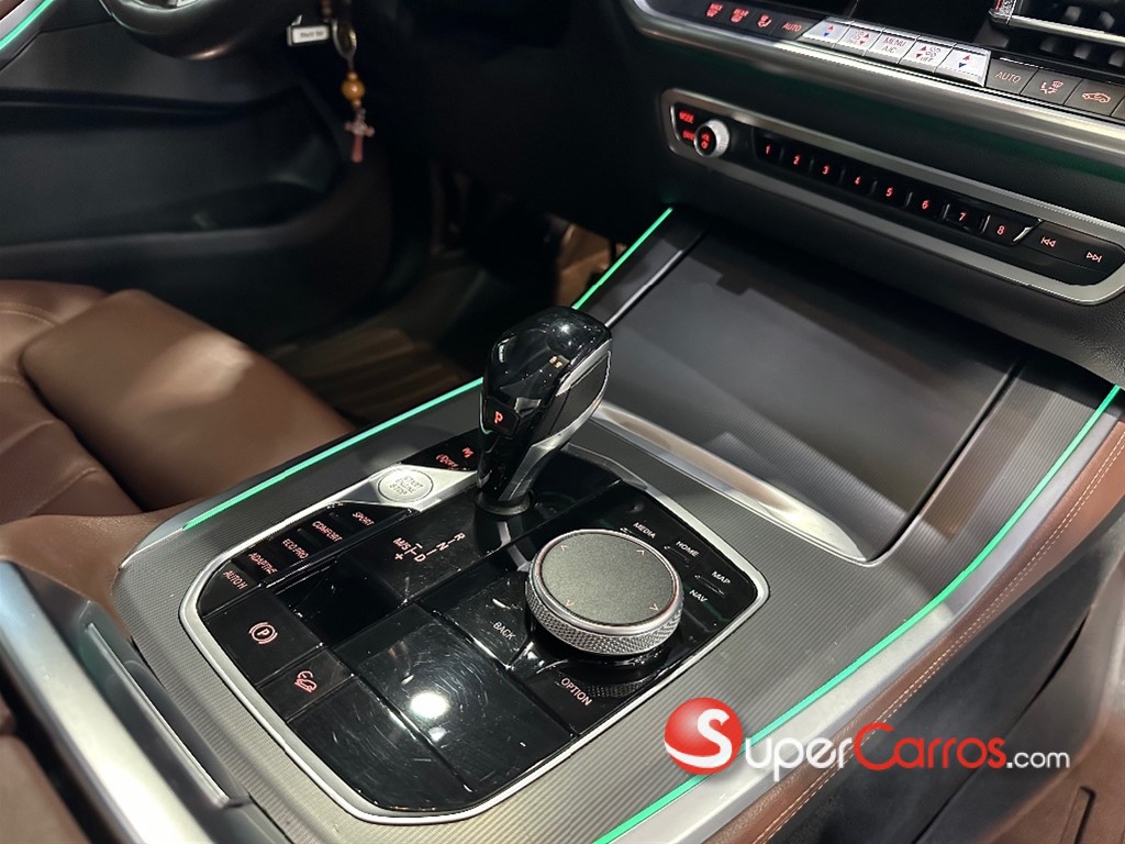 2020 BMW X 5 M 30D — foto 7 / 10