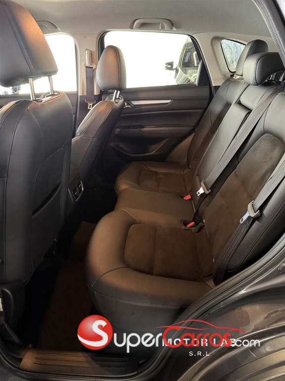 2020 Mazda CX-5 Touring — foto 6 / 9