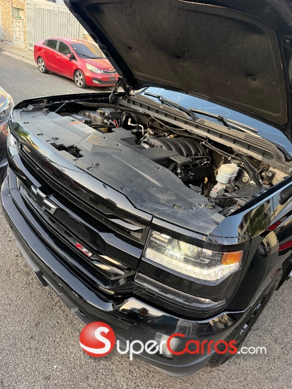 2018 Chevrolet Silverado Z 71 — foto 9 / 12