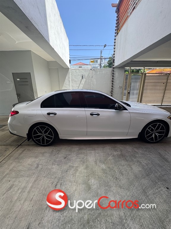 2022 Mercedes-Benz Clase C 300 — foto 6 / 9