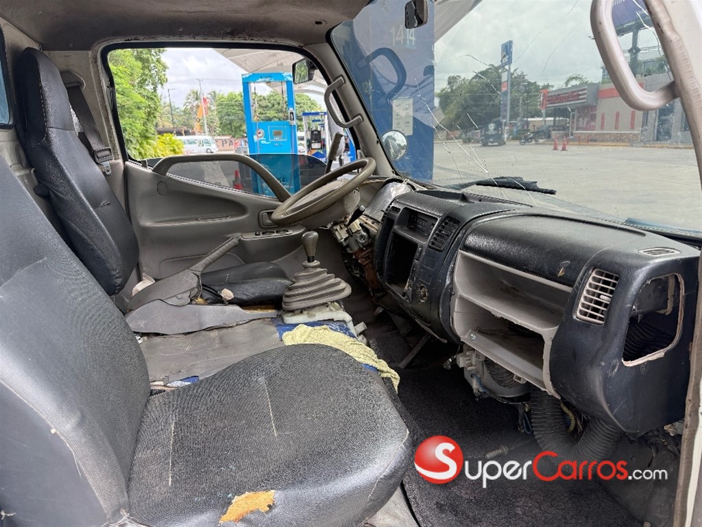 2007 Hino Volteo — foto 7 / 8