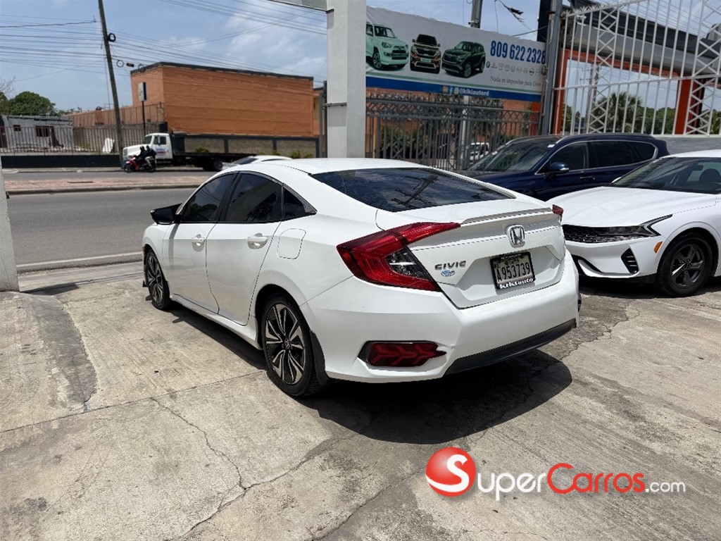 2016 Honda Civic LX — foto 4 / 12