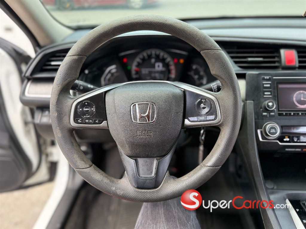 2016 Honda Civic LX — foto 8 / 12