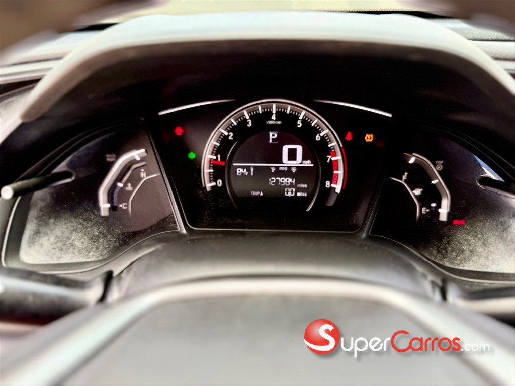 2016 Honda Civic LX — foto 9 / 12