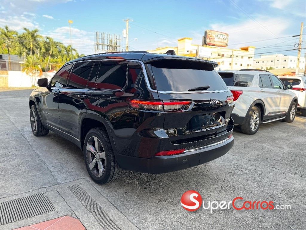 2021 Jeep Grand Cherokee L Limited — foto 5 / 10