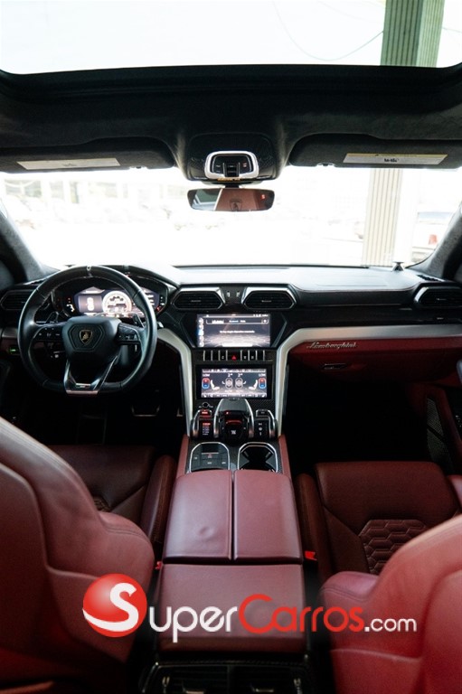 2019 Lamborghini Urus — foto 12 / 12
