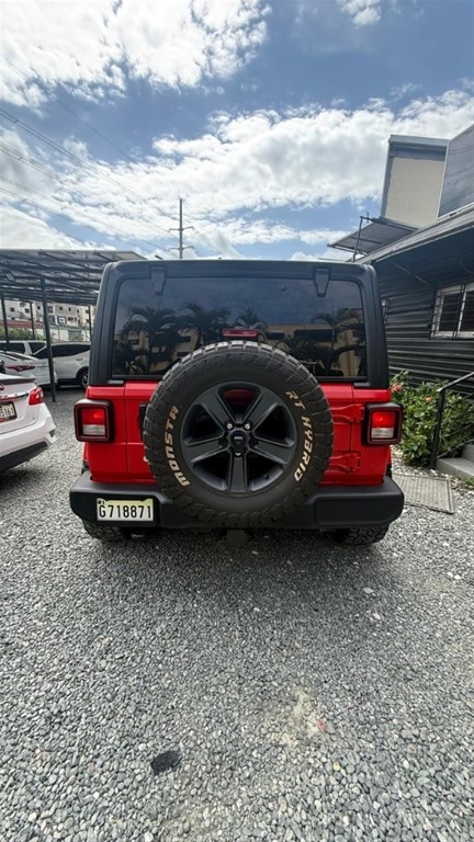 2020 Jeep Wrangler Unlimited Sport — foto 4 / 12