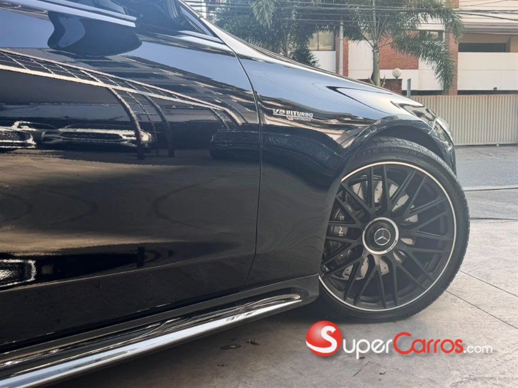 2025 Mercedes-Benz Clase S 63 AMG — foto 2 / 12