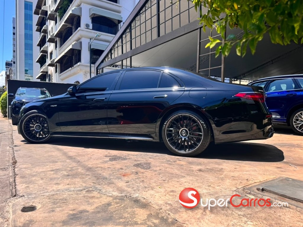 2025 Mercedes-Benz Clase S 63 AMG — foto 4 / 12