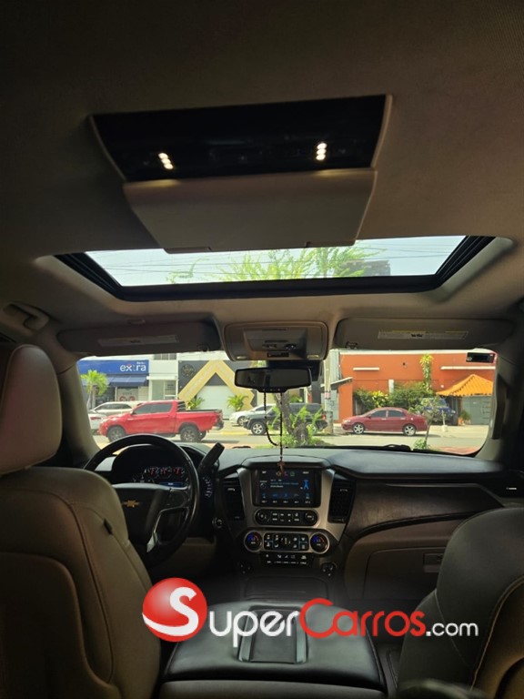 2015 Chevrolet Tahoe LTZ — foto 12 / 12