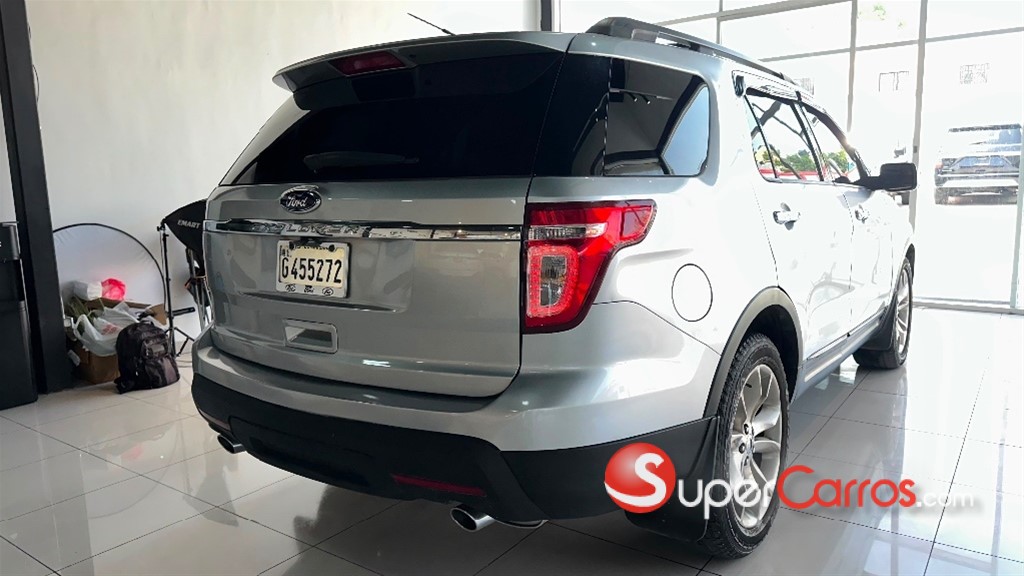2013 Ford Explorer — foto 4 / 10