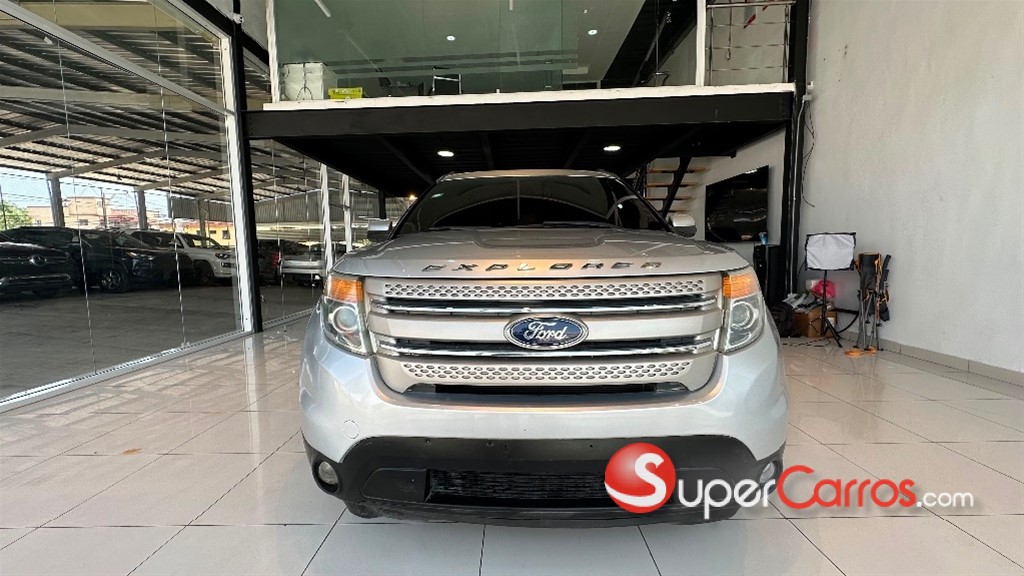 2013 Ford Explorer — foto 10 / 10