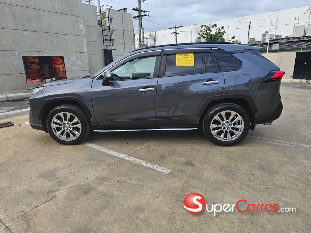 2020 Toyota RAV4 XLE — foto 4 / 12