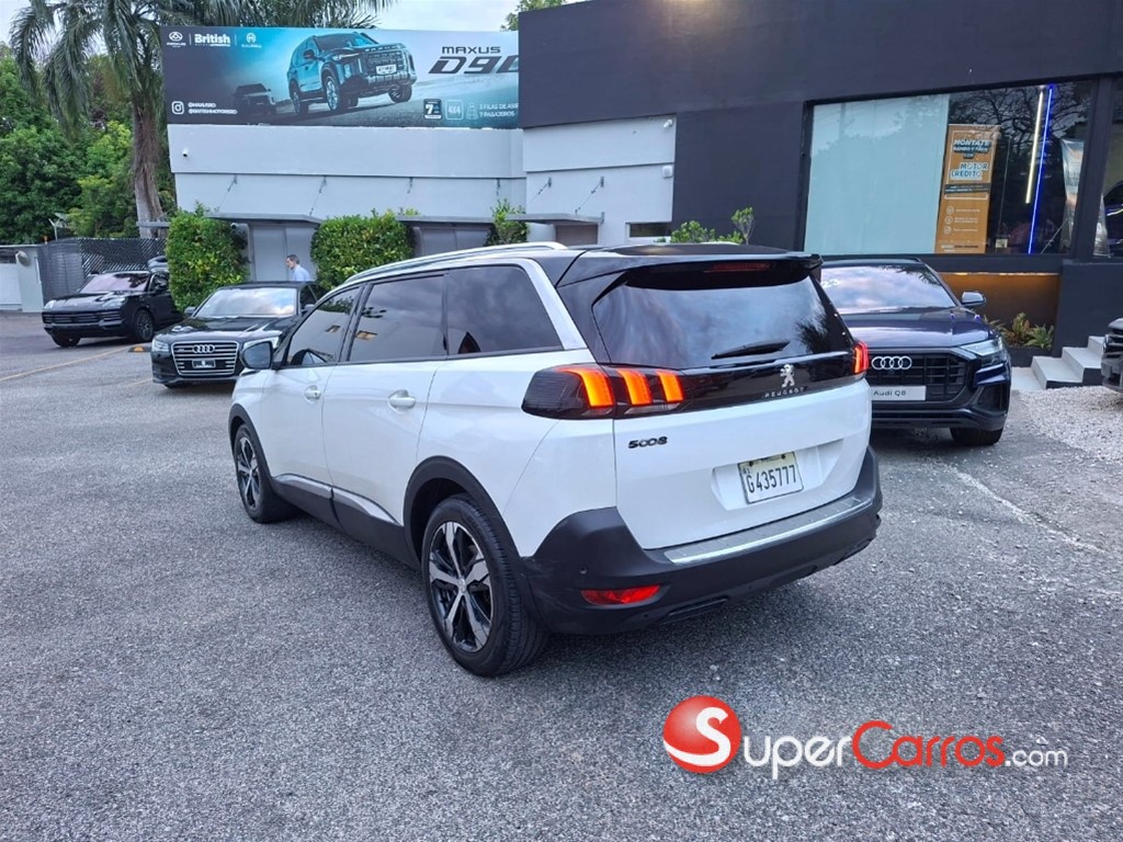 2018 Peugeot 5008 Allure — foto 4 / 9