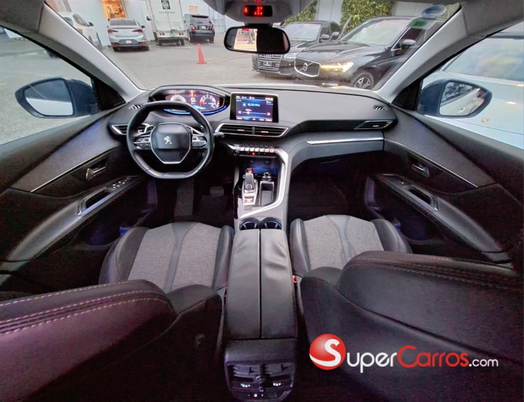2018 Peugeot 5008 Allure — foto 8 / 9