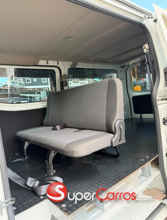 2020 Nissan Caravan — foto 3 / 7