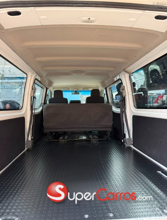 2020 Nissan Caravan — foto 4 / 7