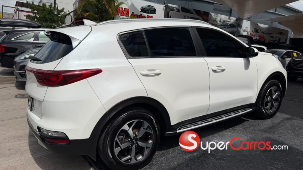 2022 Kia Sportage CRDI — foto 2 / 12