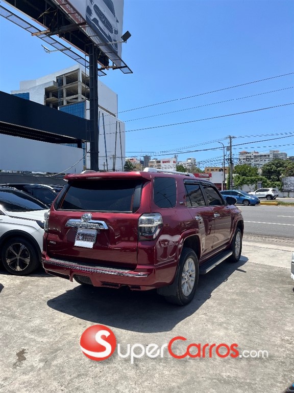 2011 Toyota 4 Runner SR5 — foto 10 / 10