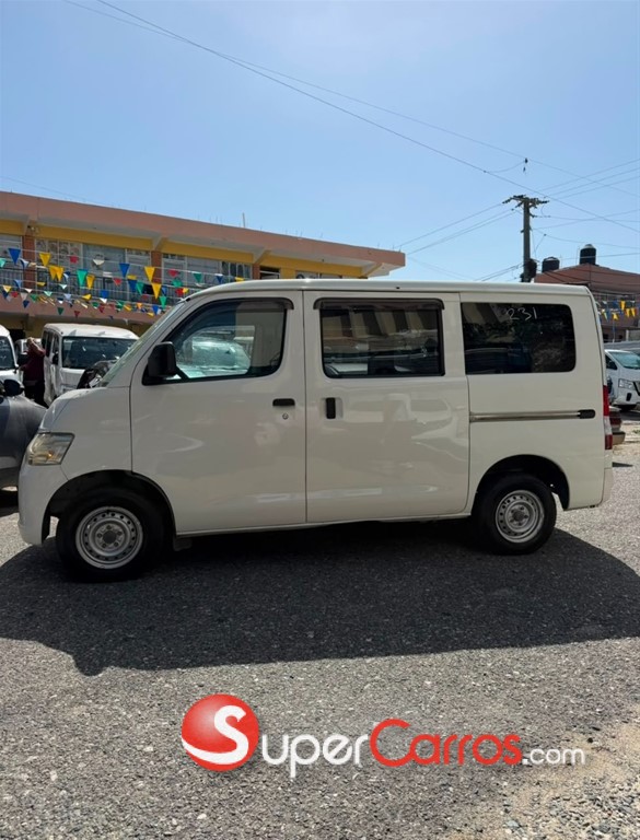 2020 Toyota Town-Ace — foto 6 / 7