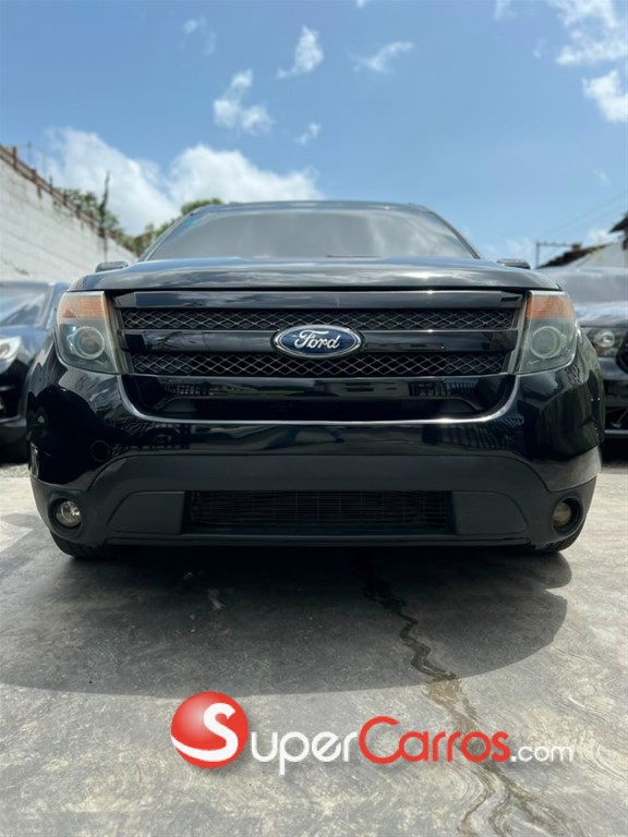 2015 Ford Explorer Sport — foto 2 / 10