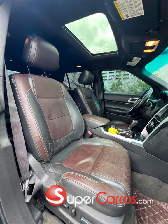 2015 Ford Explorer Sport — foto 5 / 10