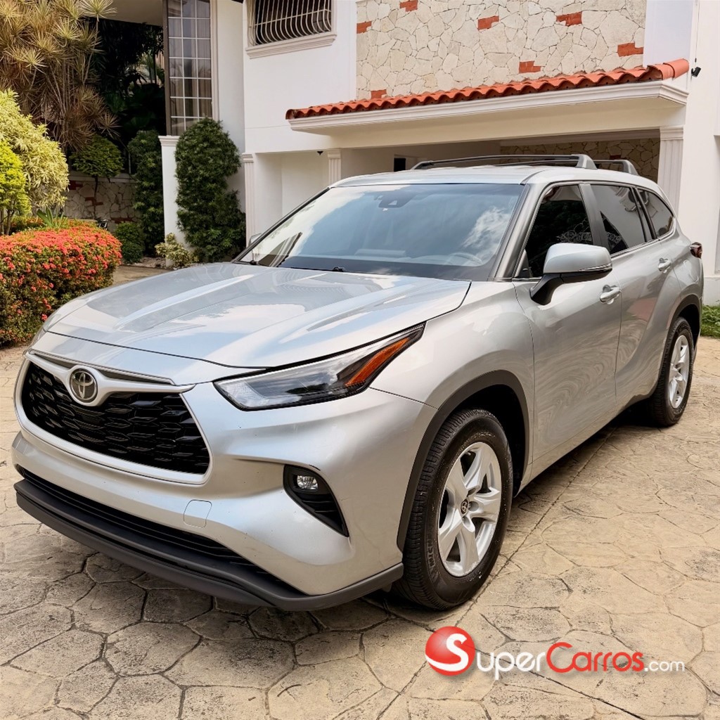 2024 Toyota Highlander LE
