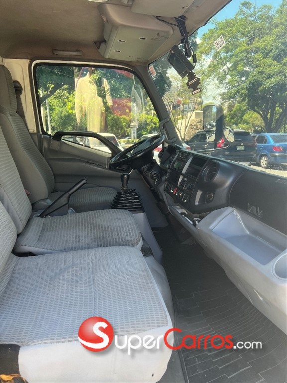 2012 Hino 300 — foto 6 / 9