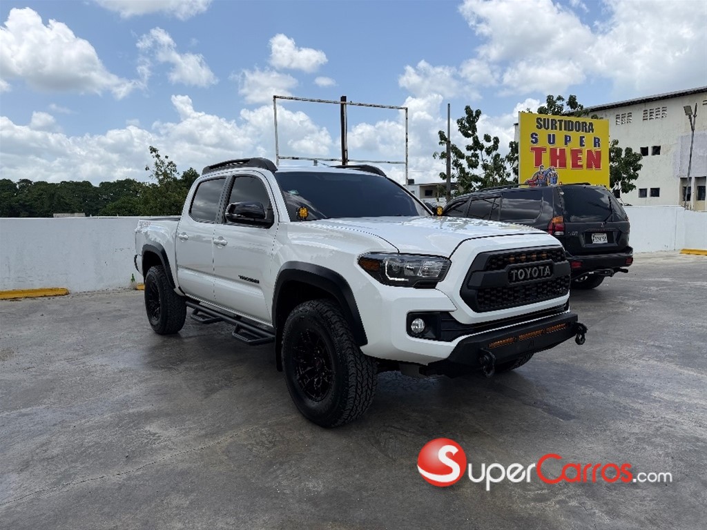 2017 Toyota Tacoma TRD OFF ROAD — foto 7 / 12