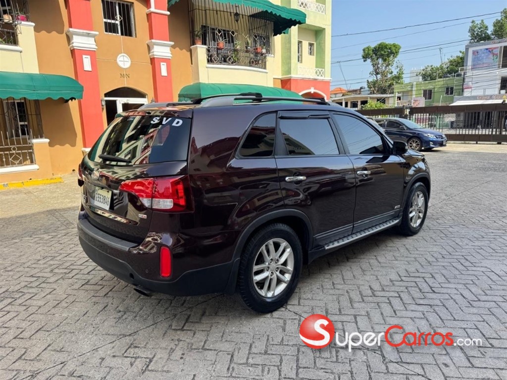 2015 Kia Sorento LX — foto 7 / 12
