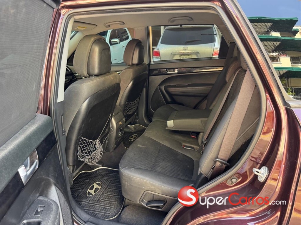 2015 Kia Sorento LX — foto 12 / 12