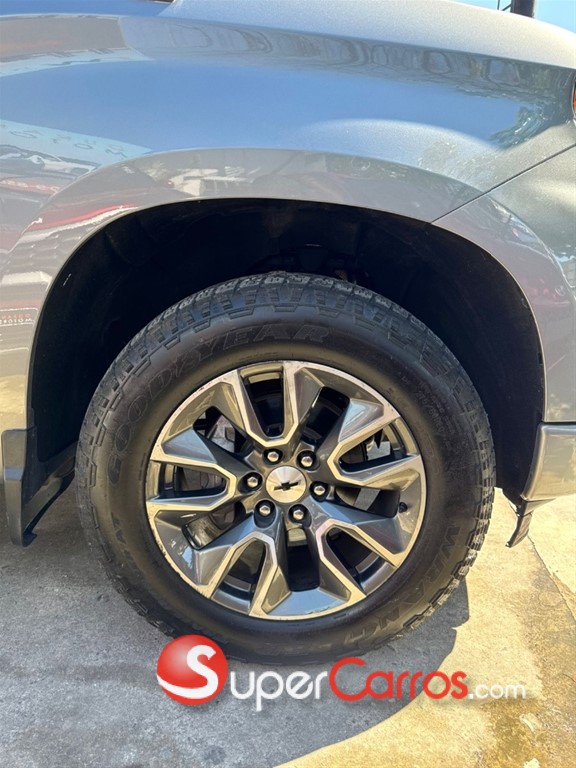2023 Chevrolet Silverado RST Duramax — foto 11 / 12