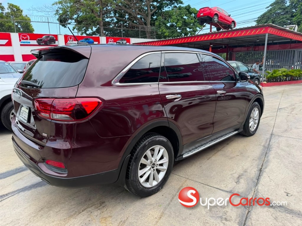 2019 Kia Sorento — foto 4 / 9