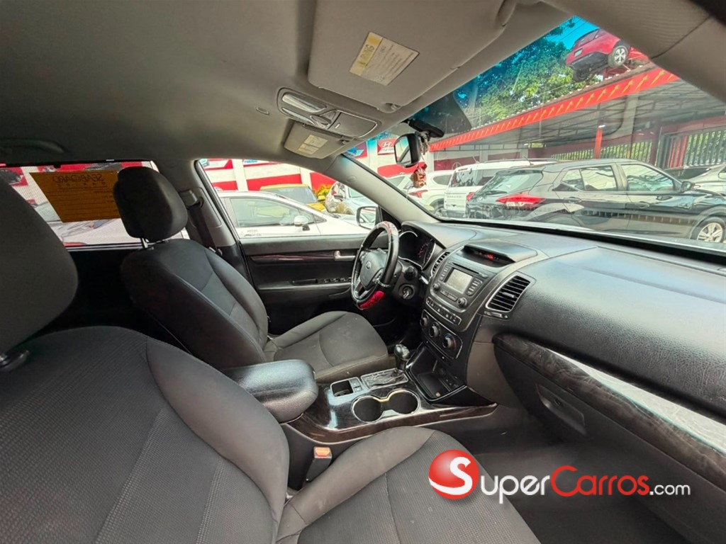 2015 Kia Sorento — foto 6 / 7
