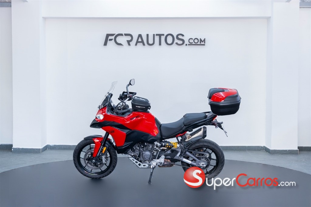 2025 Ducati Multistrada — foto 2 / 12