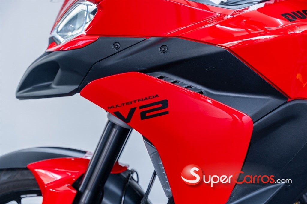 2025 Ducati Multistrada — foto 6 / 12
