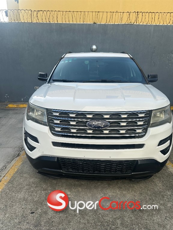 2016 Ford Explorer ECOBOOST — foto 9 / 11