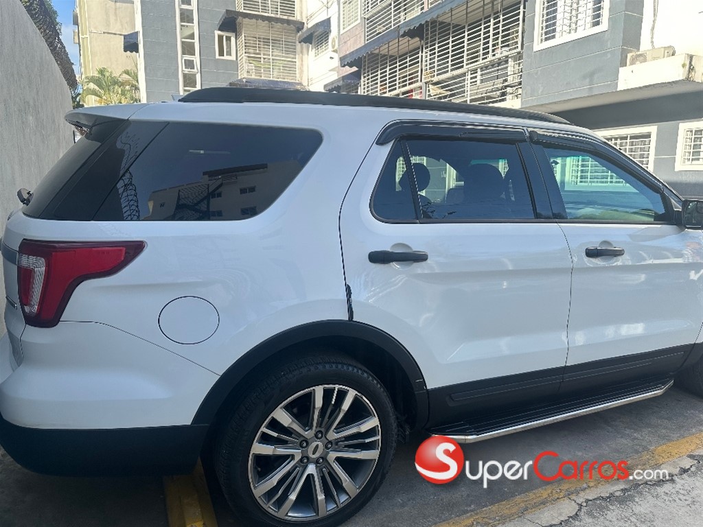2016 Ford Explorer ECOBOOST — foto 11 / 11