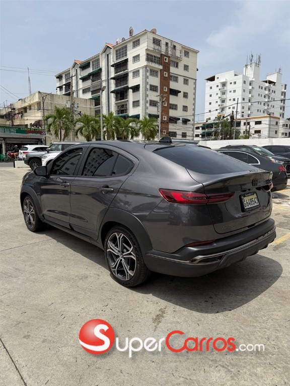 2023 Fiat Fastback Limited 270 — foto 3 / 8