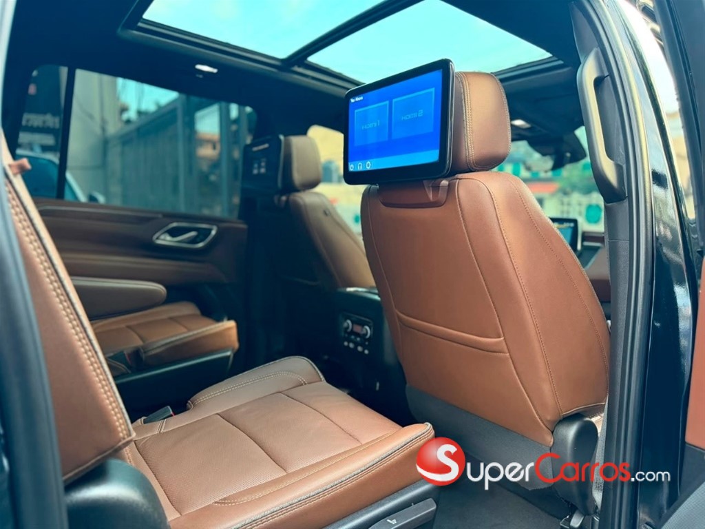 2023 Chevrolet Suburban Highcountry — foto 8 / 10