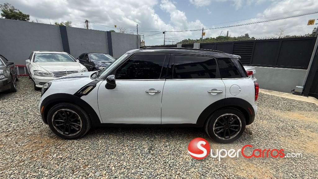2015 Mini Cooper Countryman S — foto 9 / 12