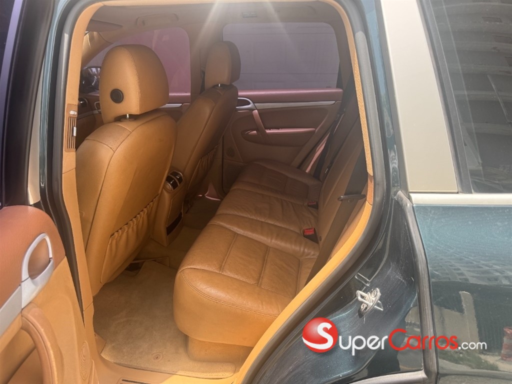 2005 Porsche Cayenne — foto 4 / 11