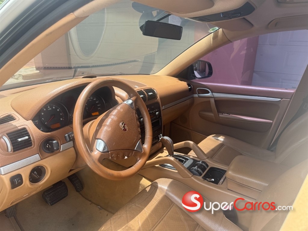 2005 Porsche Cayenne — foto 5 / 11