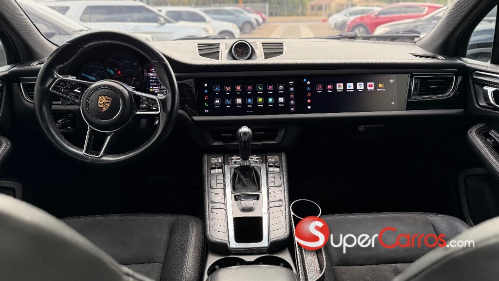 2015 Porsche Macan — foto 5 / 7