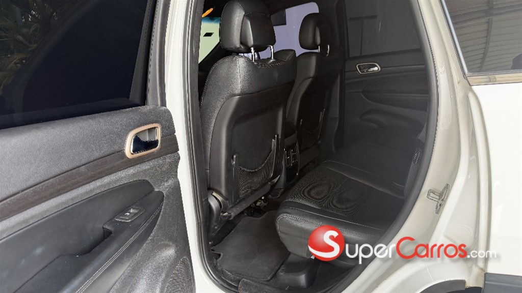 2015 Jeep Grand Cherokee Laredo 4x4 — foto 5 / 6