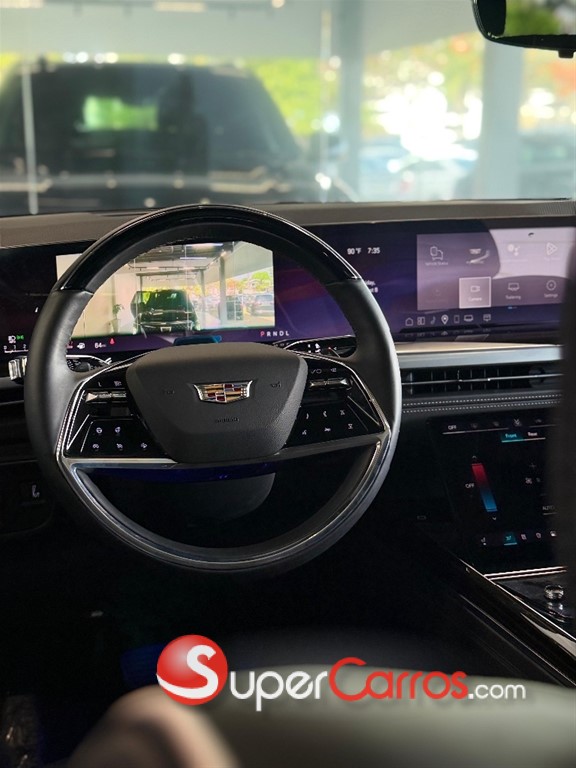 2026 Cadillac Escalade Luxury Short — foto 12 / 12