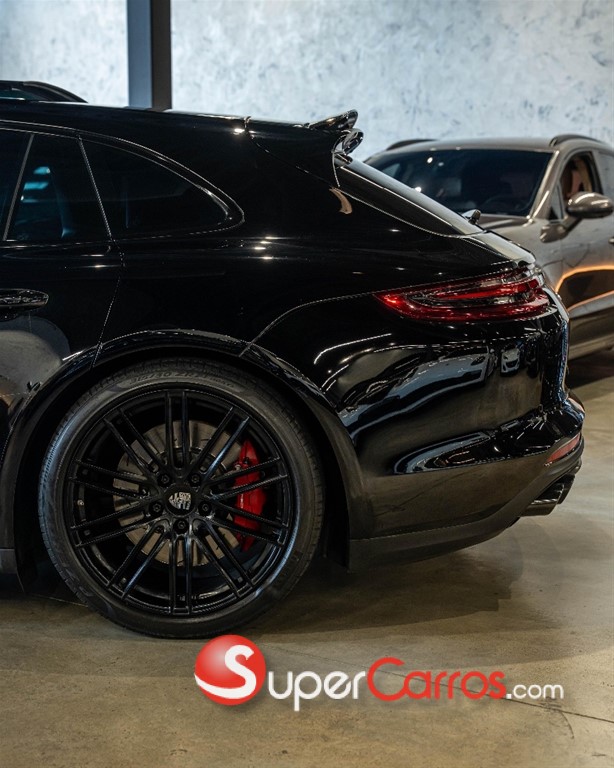 2018 Porsche Panamera Turbo — foto 6 / 10