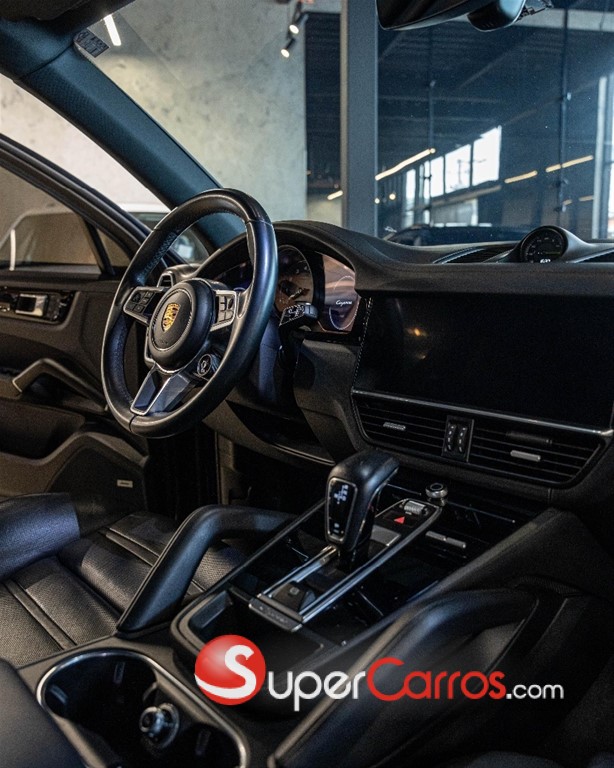 2018 Porsche Panamera Turbo — foto 7 / 10