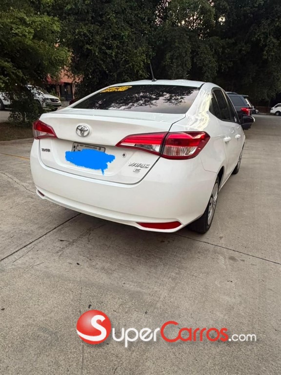 2018 Toyota Yaris — foto 6 / 12