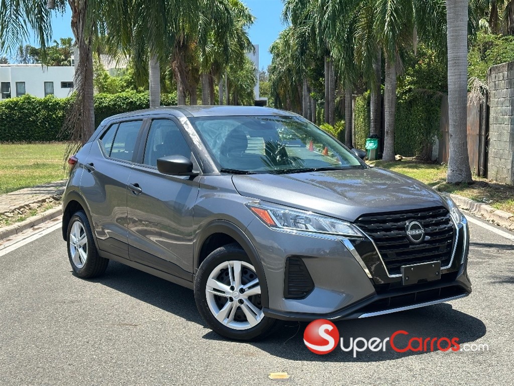 2023 Nissan Kicks S — foto 2 / 8